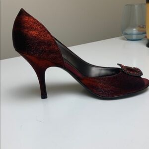 Anne Klein Deep Burgundy Iridescent Heels w Ruby Stone